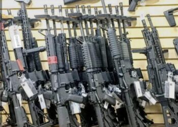 Marché d’armement de 45 milliards FCFA : l’enquête judiciaire prend une nouvelle tournure