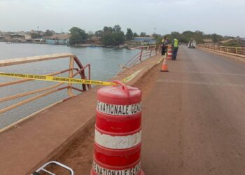 Un minibus chute dans le fleuve Casamance au pont Émile Badiane : un mort et un disparu