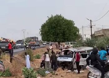 Accident sur la RN4 à Diabir : un mort et plusieurs blessés dans une collision entre un camion et un minicar