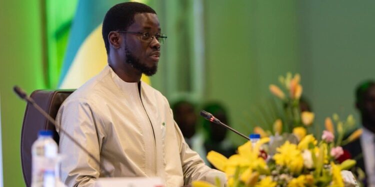 Le président Bassirou Diomaye Faye officialise la création de son propre parti politique 1 Le président Bassirou Diomaye Faye officialise la création de son propre parti politique