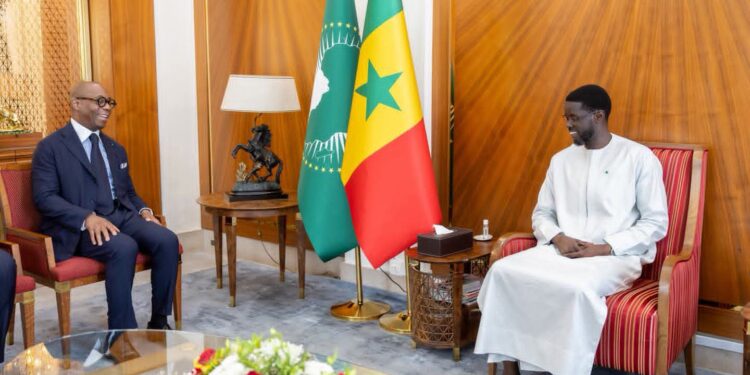Bassirou Diomaye Faye reçoit le président de la BOAD et réaffirme le partenariat stratégique avec le Sénégal 1 Bassirou Diomaye Faye reçoit le président de la BOAD et réaffirme le partenariat stratégique avec le Sénégal