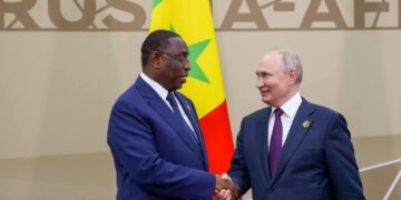 Macky Sall reçu par Vladimir Poutine dans le cadre de sa candidature à la tête de l&rsquo;ONU