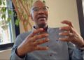 Gingembre Littéraie à ‎Genève : Mamoudou Ibra Kane débat des défis de la démocratie et de l&rsquo;intelligence artificielle au Sénégal