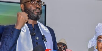 Pape Mahawa Diouf lance le mouvement citoyen RACINE pour promouvoir la nation, l’éthique et la justice sociale