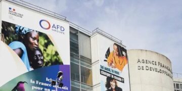 L’Agence française de développement au défi d’une refonte stratégique face à l&rsquo;usure de l&rsquo;aide publique