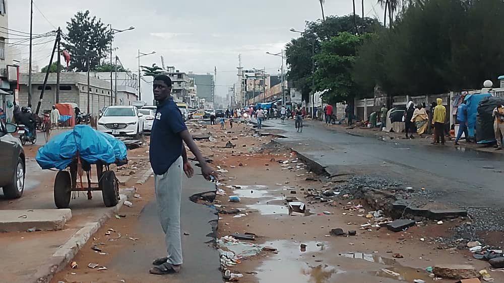 Travaux de l’axe Sahm–Médina : les commerçants de Tilène crient leur détresse et menacent de saisir les instances olympiques 2 img 20260714 wa04722783293776945657860