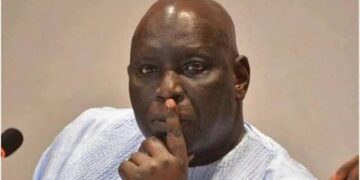 Hôpital de Tivaouane : les avocats de Madiambal Diagne dénoncent une « contradiction » dans la procédure visant la SCI Pharaon 8 Hôpital de Tivaouane : les avocats de Madiambal Diagne dénoncent une « contradiction » dans la procédure visant la SCI Pharaon
