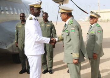 Mauritanie-Sénégal : le général Oumar Wade reçu par le président Ghazouani à Nouakchott 2 Mauritanie-Sénégal : le général Oumar Wade reçu par le président Ghazouani à Nouakchott