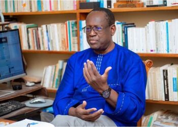 Économie : le Professeur Chérif Salif Sy publie un manuel pour rendre la discipline accessible à tous