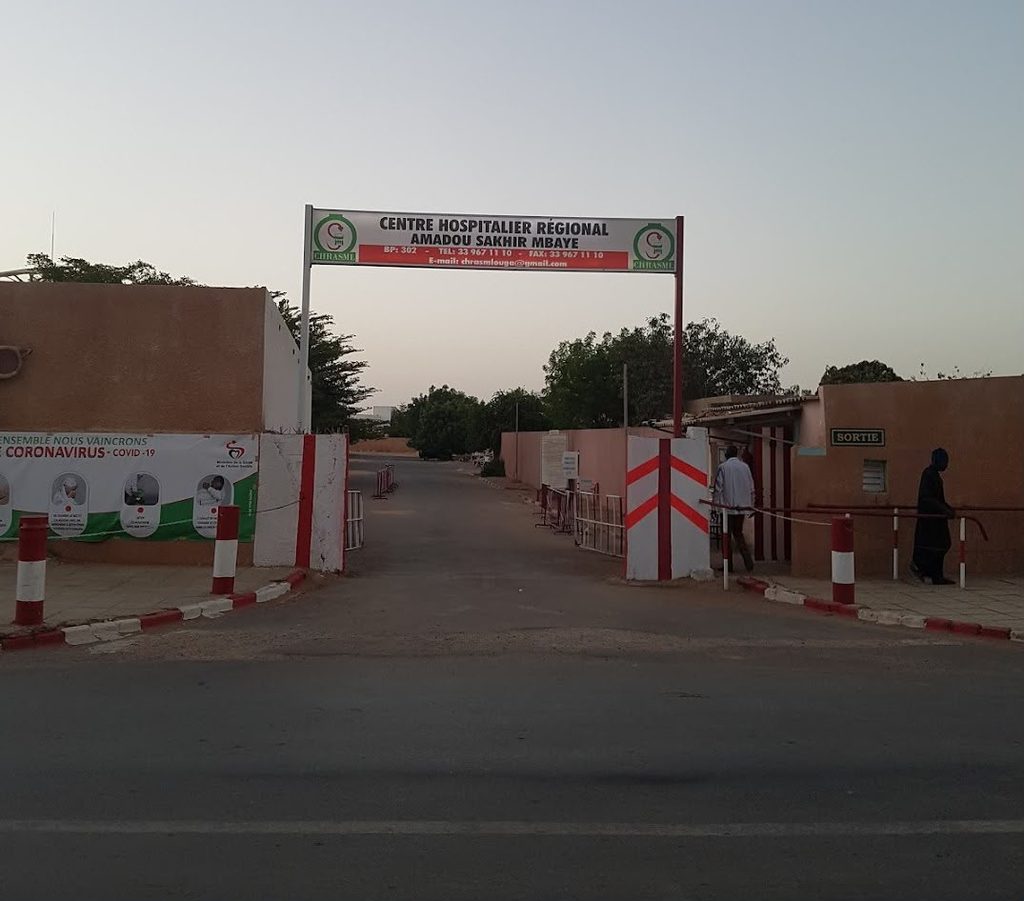 Accident sur l’axe Ndande–Kébémer : le ministre Abdoul Ahad NDIAYE présente ses condoléances aux familles endeuillées 6 WhatsApp Image 2026 10 24 at 15.48.13